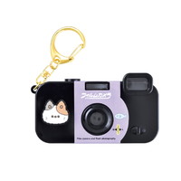 #クラックス 身辺雑貨 フィルムカメラフウキーホルダー  アソボウネコ 127770