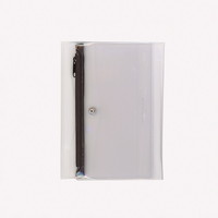 #ダイゴー ノートカバー ｉｓｓｈｏｎｉ．ペンケース付ノートカバーＰＶＣ　Ｒ B6 クリアブラック